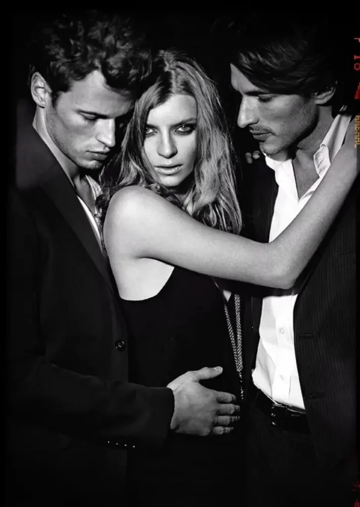 Trio lujo discreción